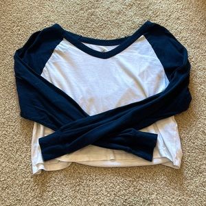 crop long sleeved, thin fabric, california collection, navy blue and white, XS